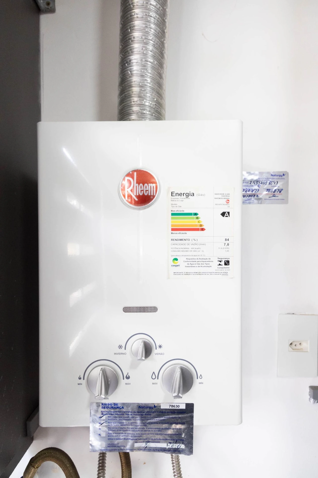 Furnished apartment, 42 m², with a washing machine — photo 53