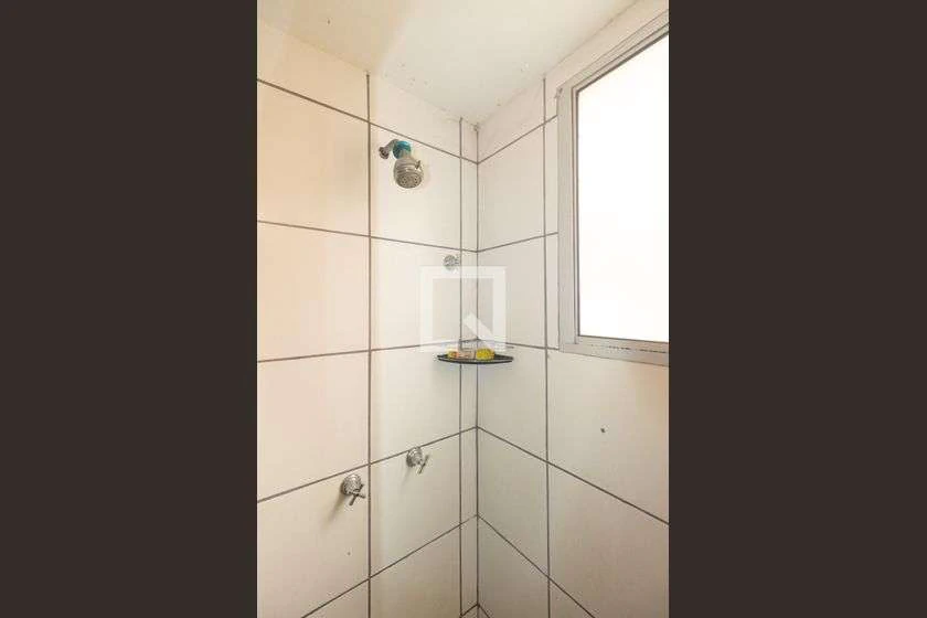 Rental apartment with 2 bedrooms, 1 bathroom, 43 m² — photo 2