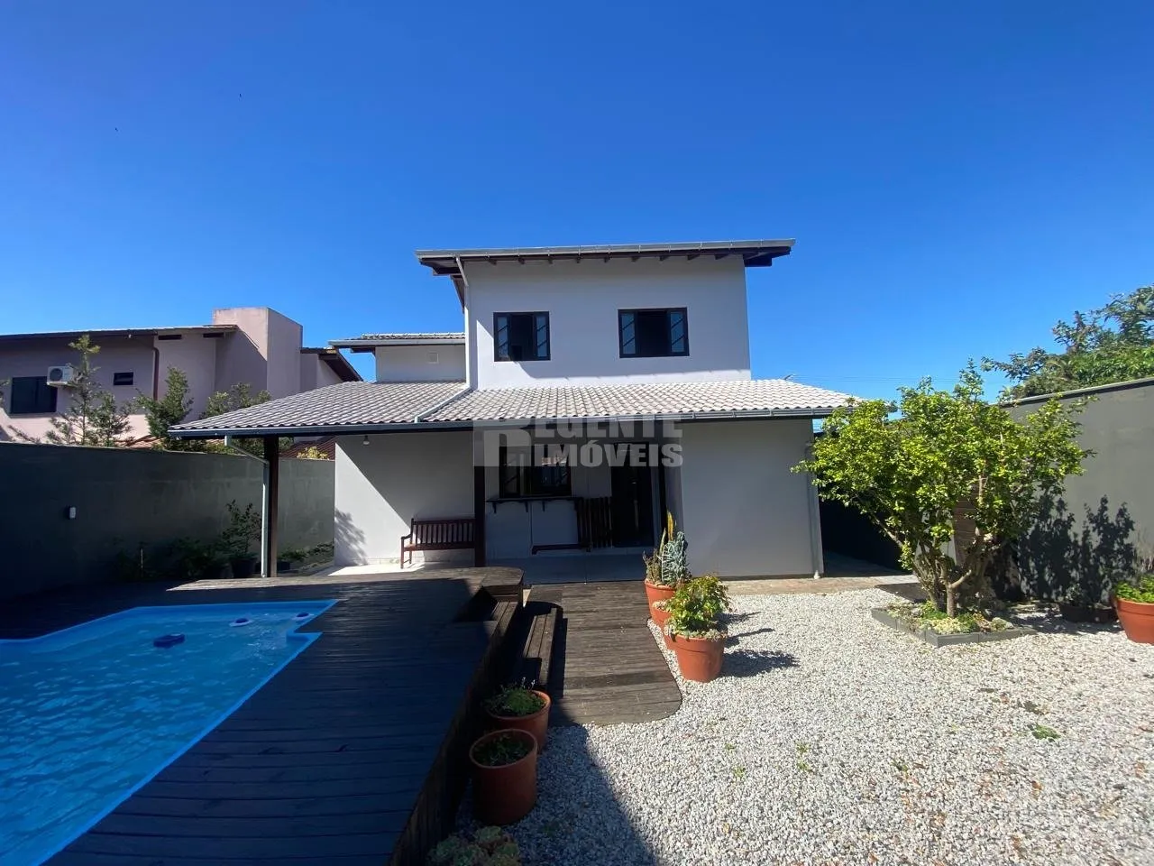 Furnished house, 150 m², with a garden — photo 32