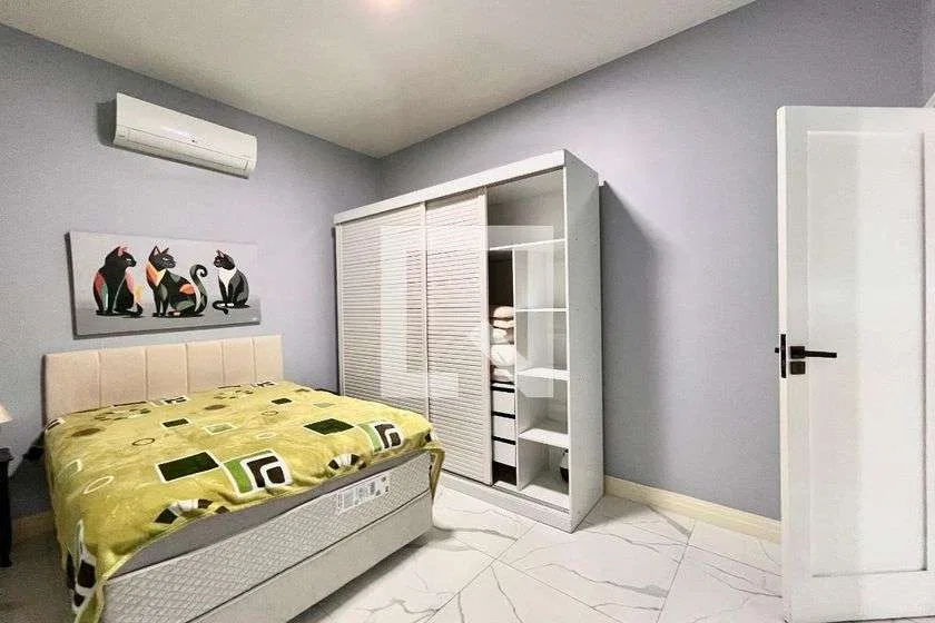Furnished 90 m² apartment with 2 bedrooms and parking — photo 22