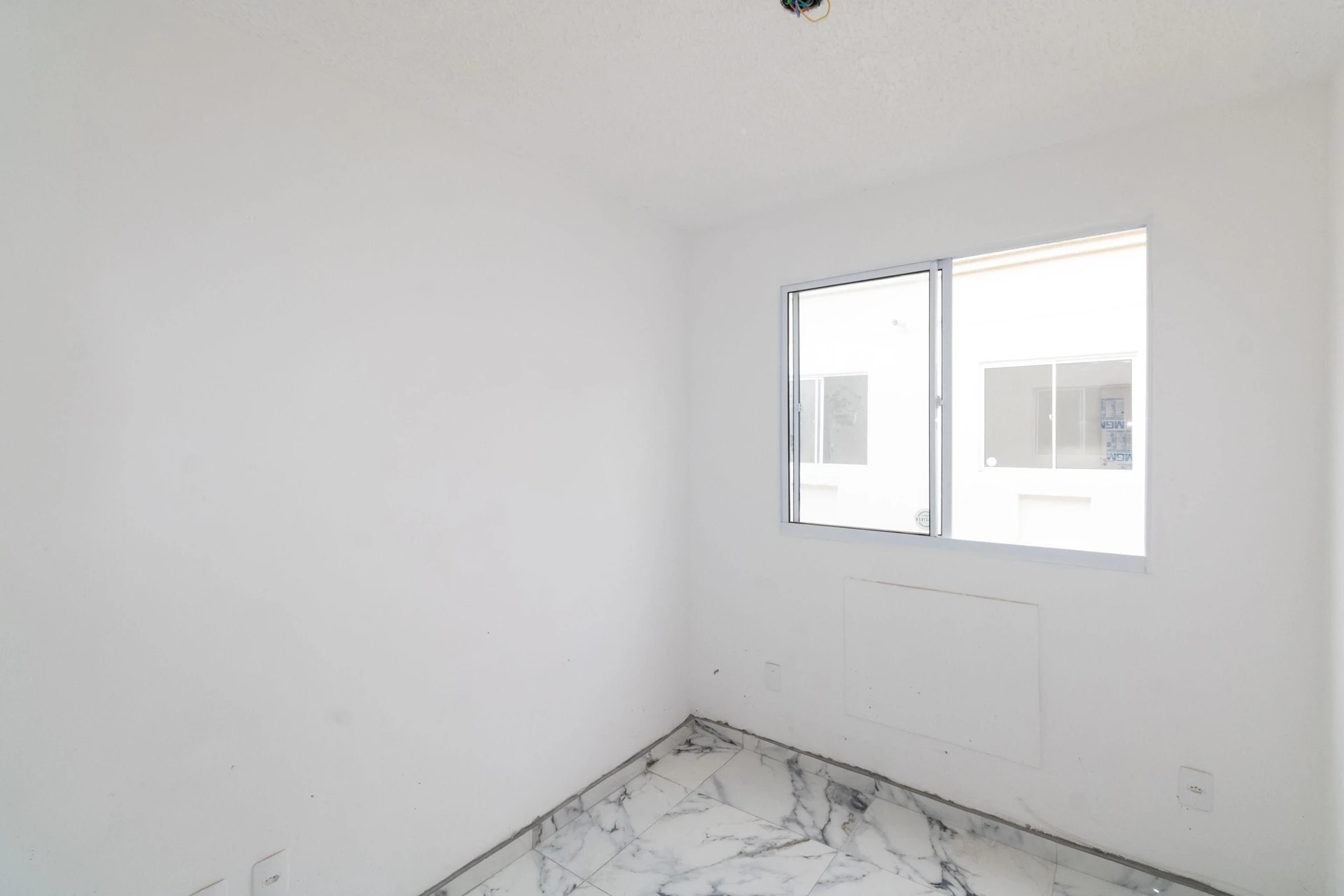 Unfurnished apartment with 2 bedrooms and 1 parking spot — photo 33