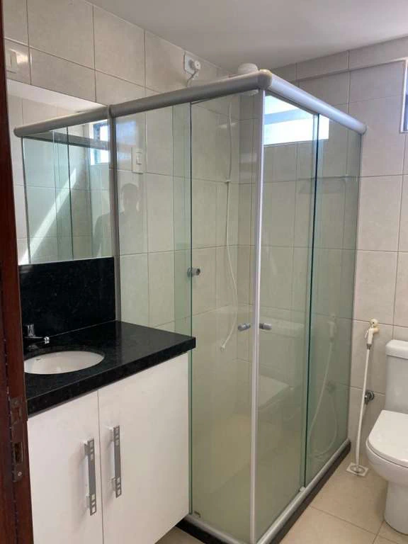 60 m² apartment with 2 bedrooms 1 en-suite and 1 parking spot — photo 4