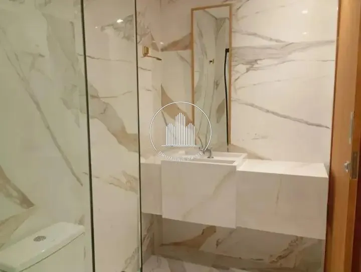 3-bedroom apartment, 2 with their own bathrooms, 140 m² — photo 19