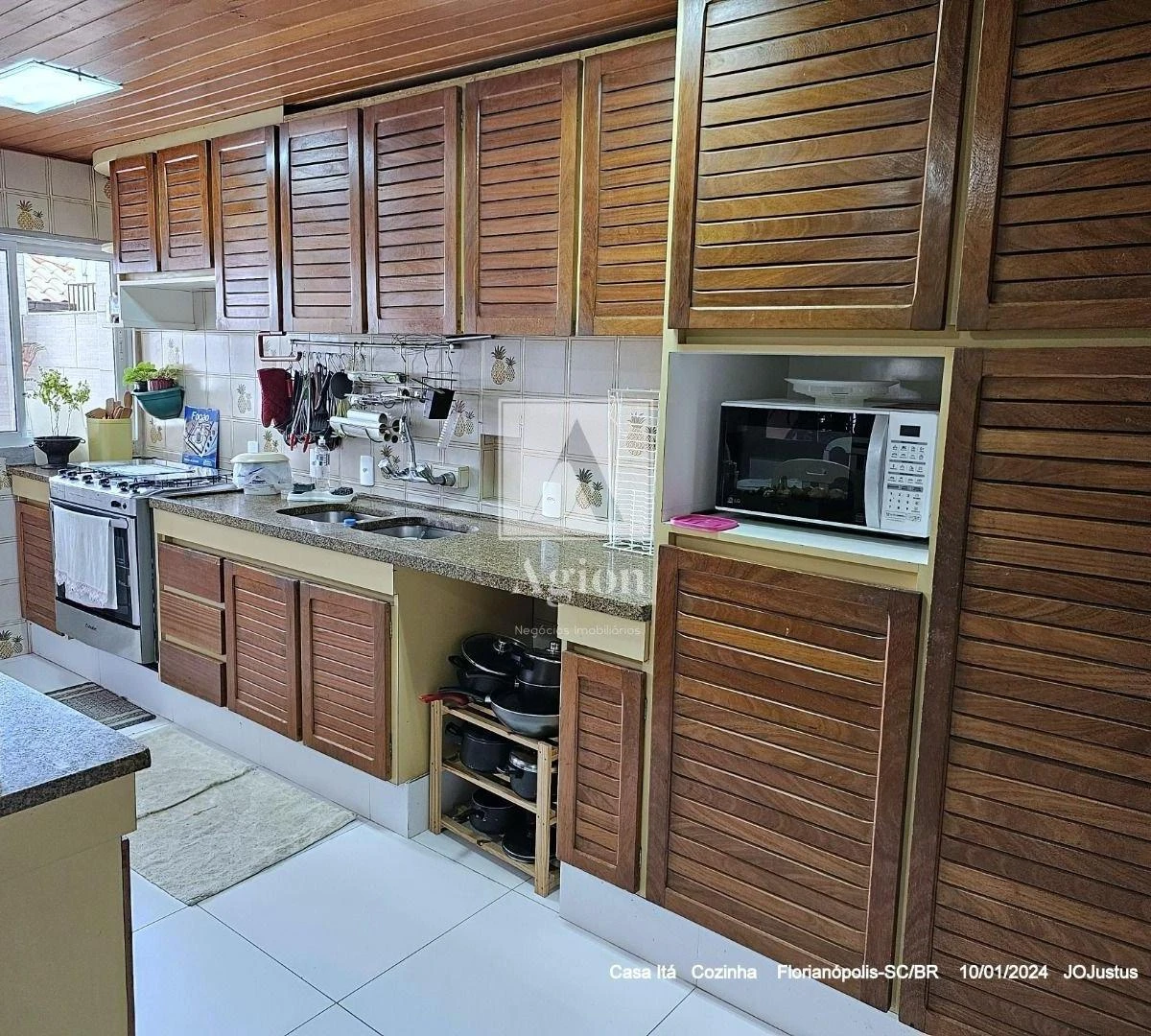 Vista al agua y 3 dormitorios: casa de 405 m² — photo 43