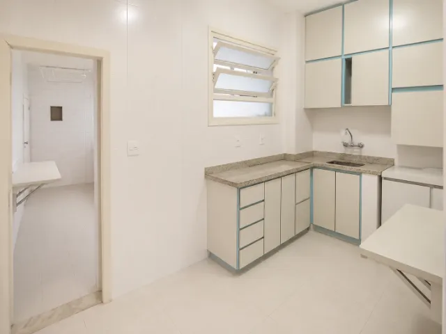 Washing machine in a 3-bedroom apartment, 134 m² — photo 2
