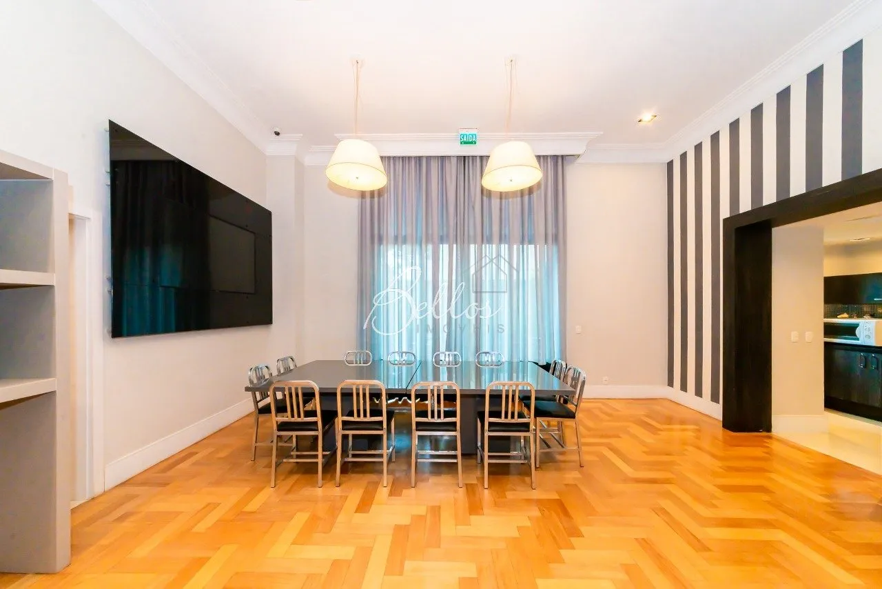 2-bedroom apartment with en-suite baths and open kitchen — photo 43