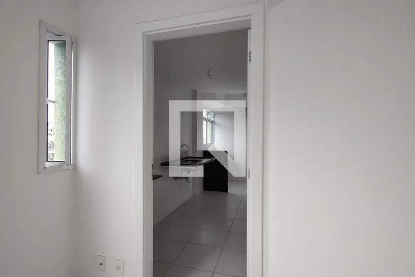 Apartamento com 2 quartos e 61 m², com sacada