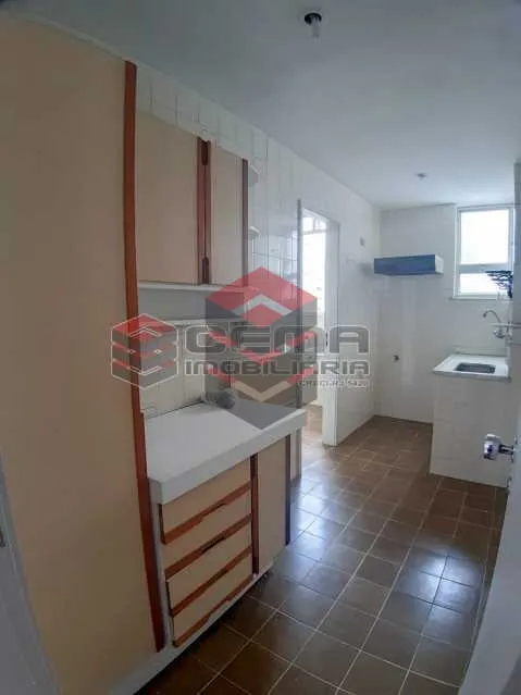Дерев'яна підлога або ламінат та 1 спальня: квартира 60 м² — photo 2