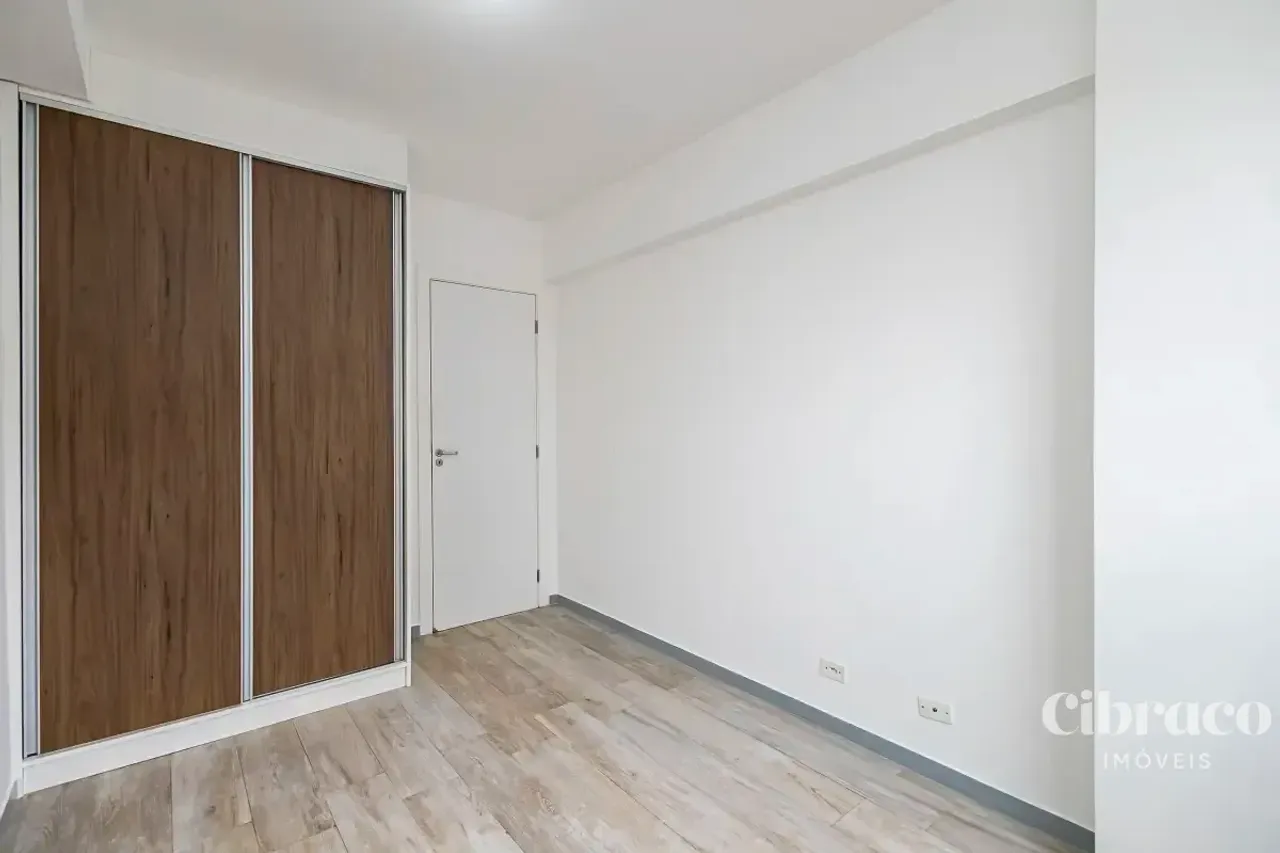 1-bedroom apartment with a balcony and 83.60 m² — photo 14