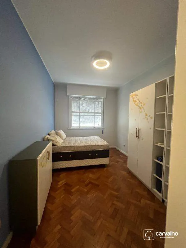Bathtub in a 3-bedroom apartment, 173 m² — photo 20