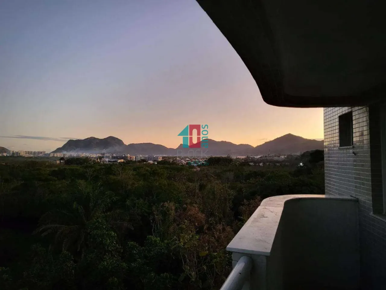 Apartamento de 1 quarto com varanda e vista — photo 16