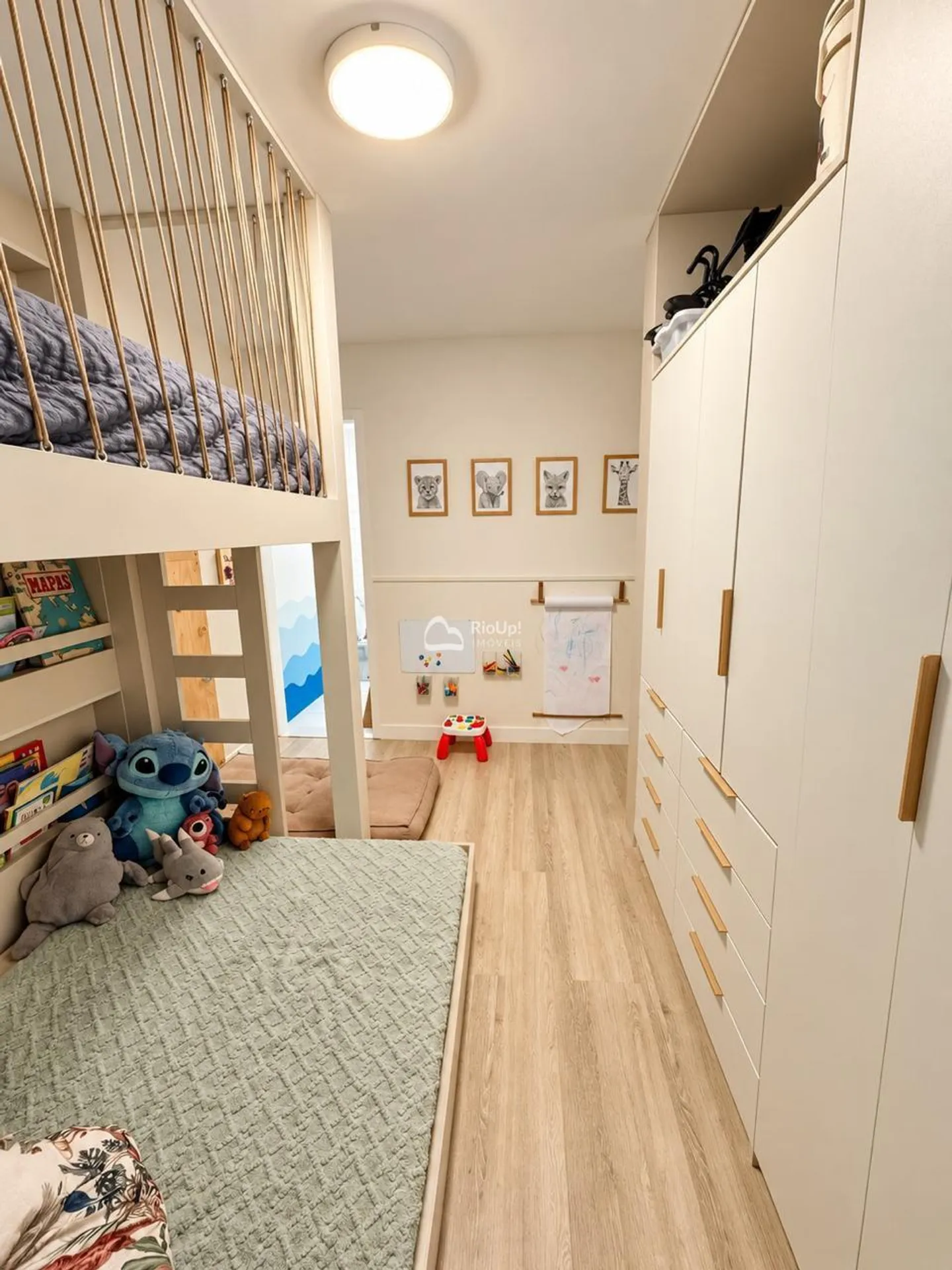 117 m² apartment with a washing machine and a home office — photo 5