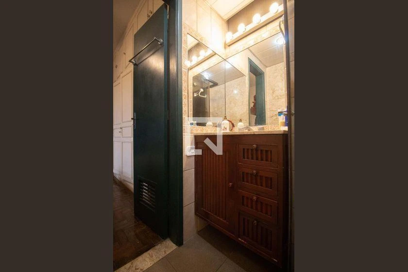 3-bedroom apartment with a washing machine in Rio de Janeiro — photo 28