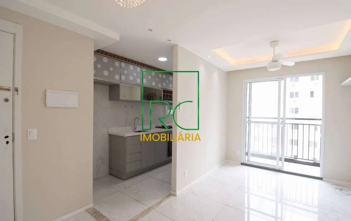 Mountain view in a 2-bedroom apartment, 44 m² — photo 7