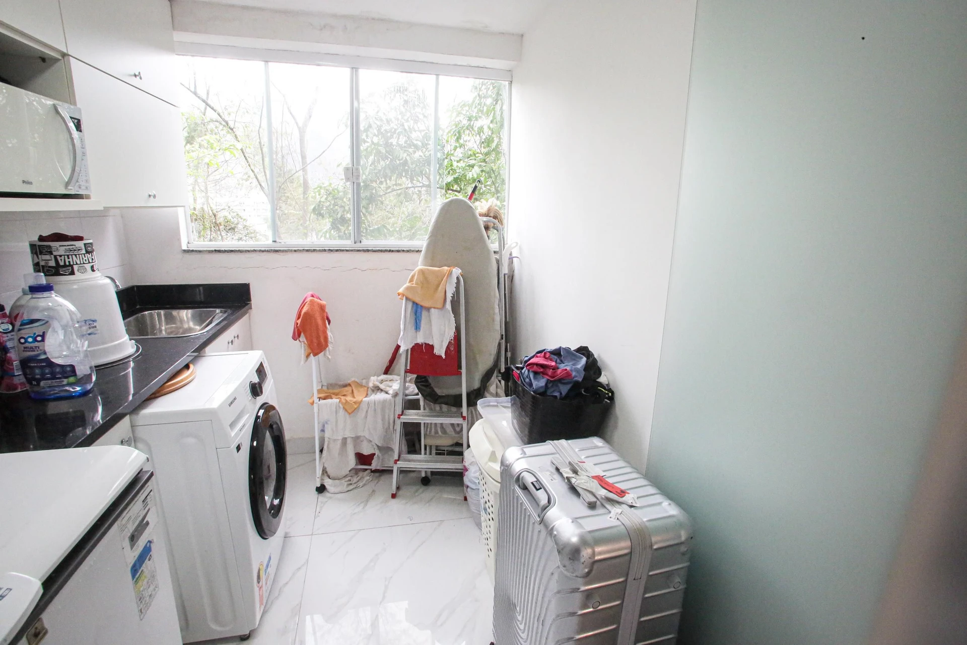 Casa mobiliada com 4 quartos e 4 banheiros no condomínio — photo 33