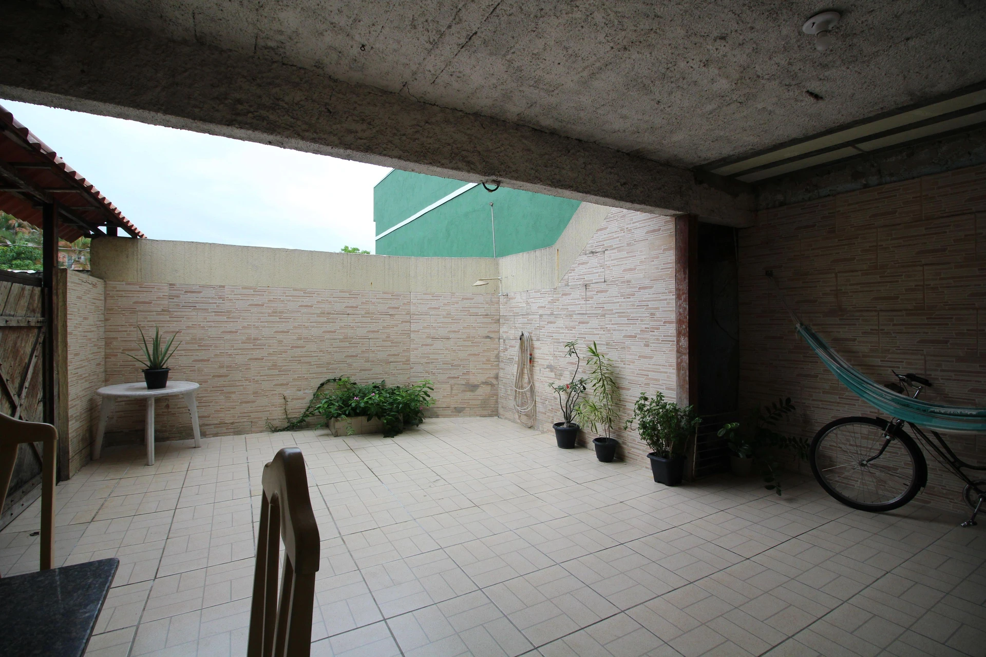 2-bedroom house with a washing machine in Rio de Janeiro — photo 15