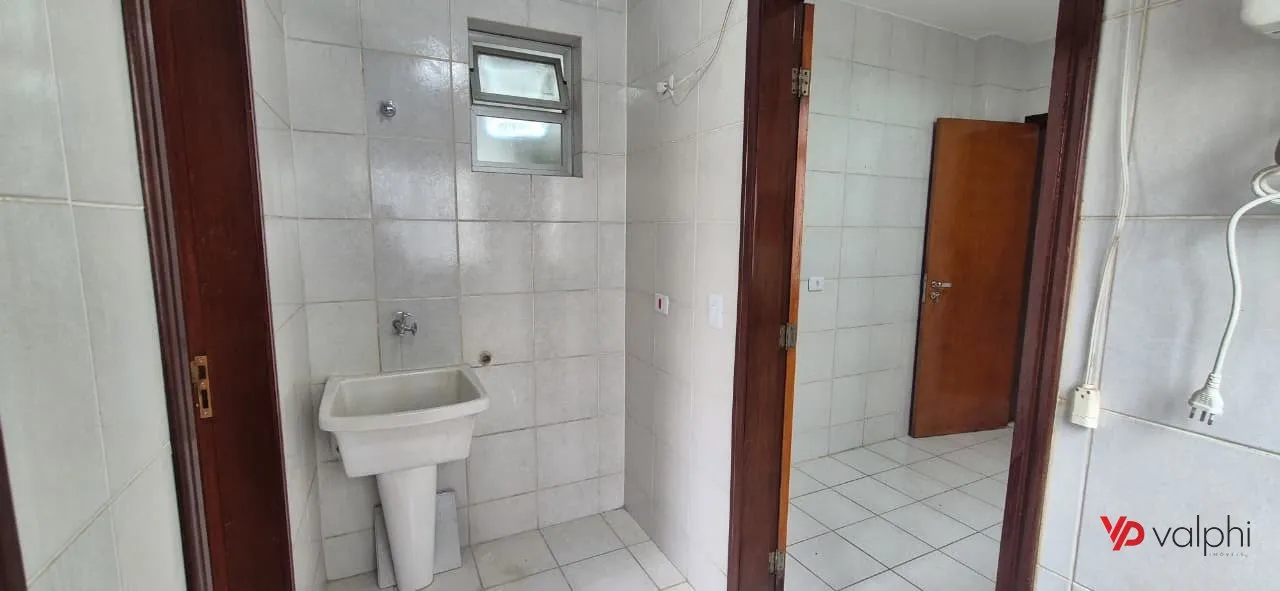 3-bedroom apartment, 1 with its own bathroom, 83 m² — photo 10