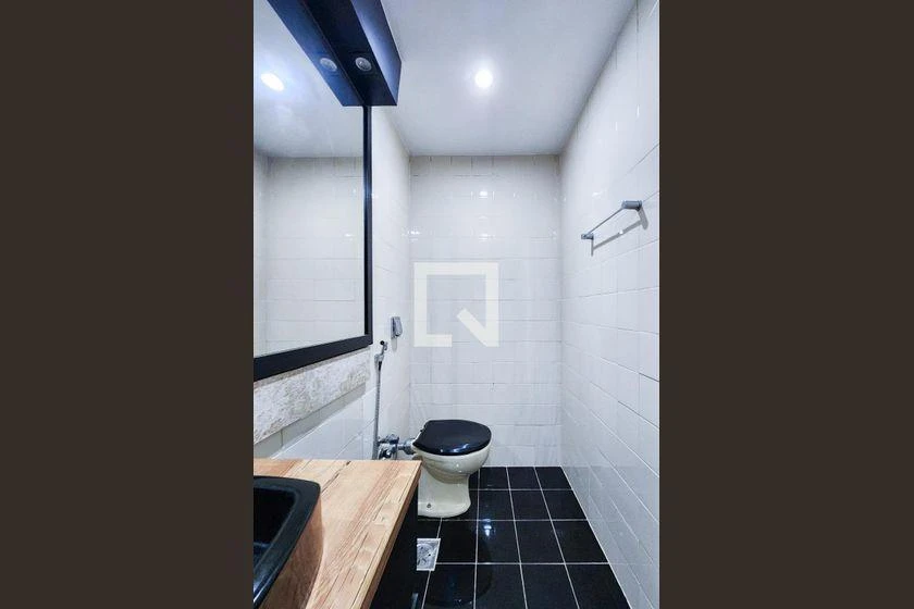 Apartamento de 2 quartos em condomínio com piscina — photo 44