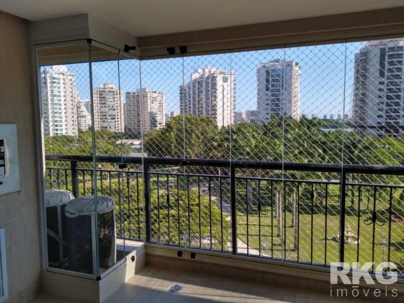 Apartment, 170 m², with a glass-enclosed balcony — photo 8
