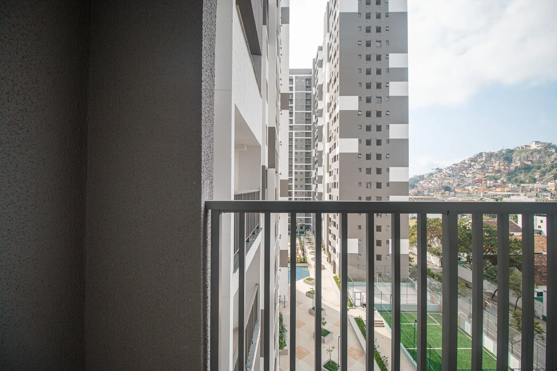 One-bedroom apartment with wood or laminate floors
