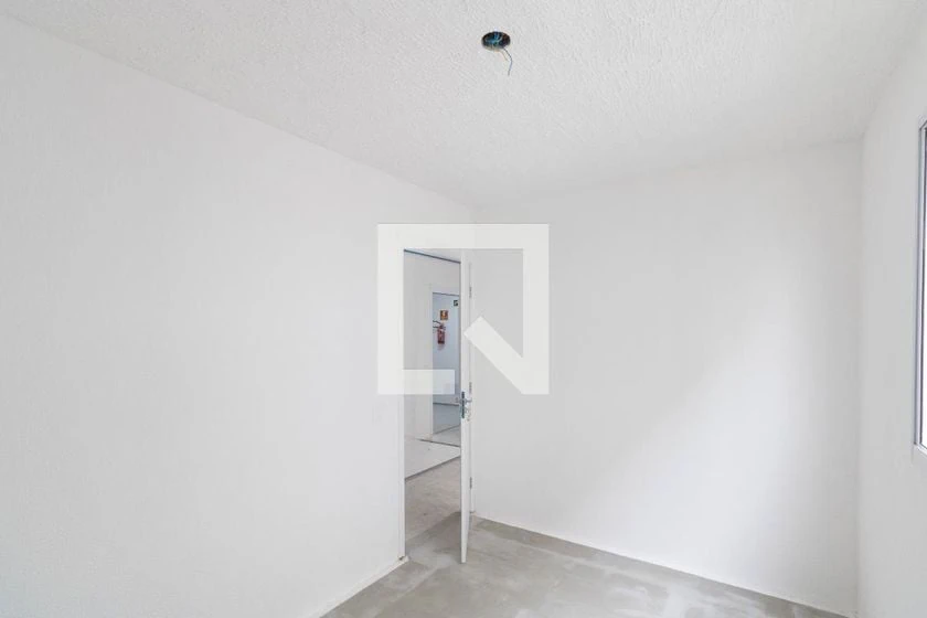 2-bedroom apartment in a building with a gym — photo 36