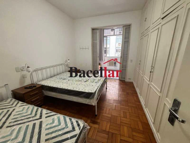 Apartamento mobiliado de 69 m² com varanda e 1 quarto — photo 2