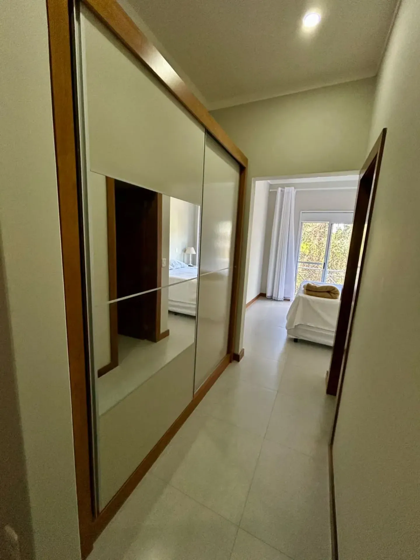 3-bedroom apartment with a washing machine — photo 16