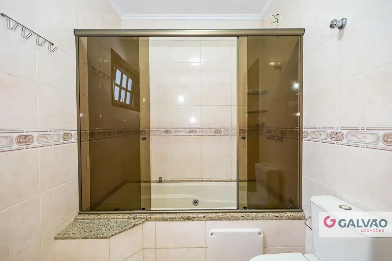 Furnished townhouse of 182 m² with 3 bedrooms and suite — photo 13