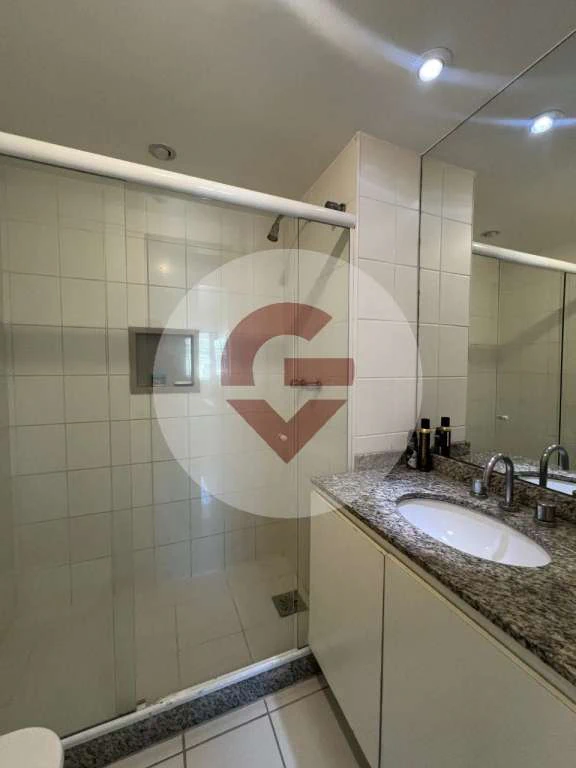 Furnished 200 m² apartment with 3 bedrooms and a suite — photo 20