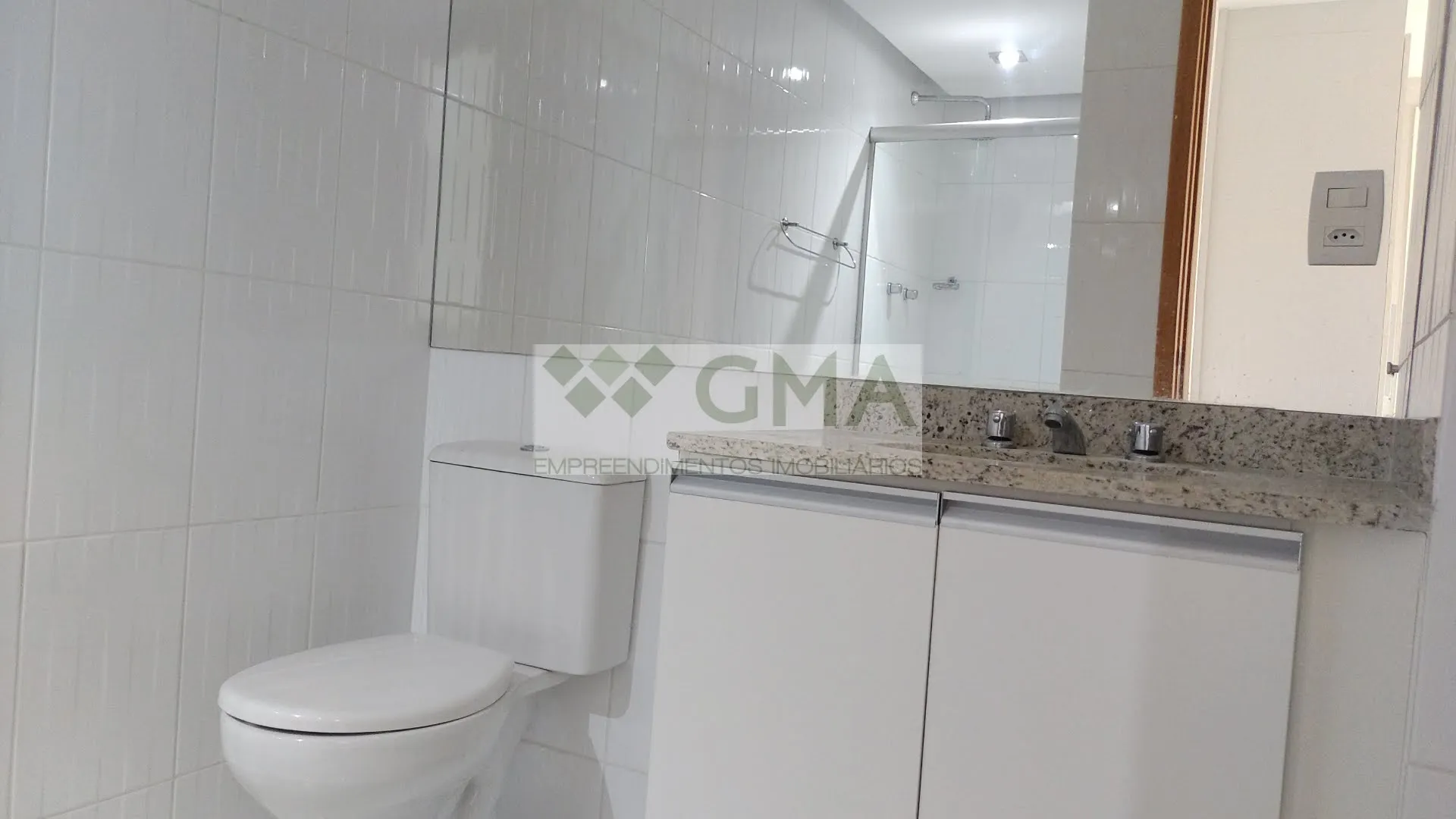 205 m² apartment on the 5th floor with 4 bedrooms — photo 60
