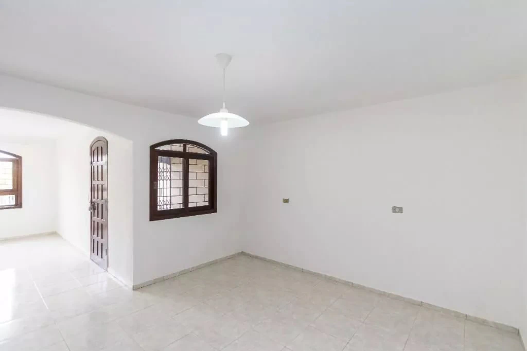 Two-story house with 3 bedrooms and 173 m², 2 parking — photo 2