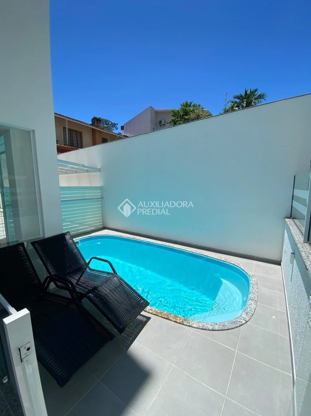 Apartment, 59 m², with a grill on the balcony — photo 5