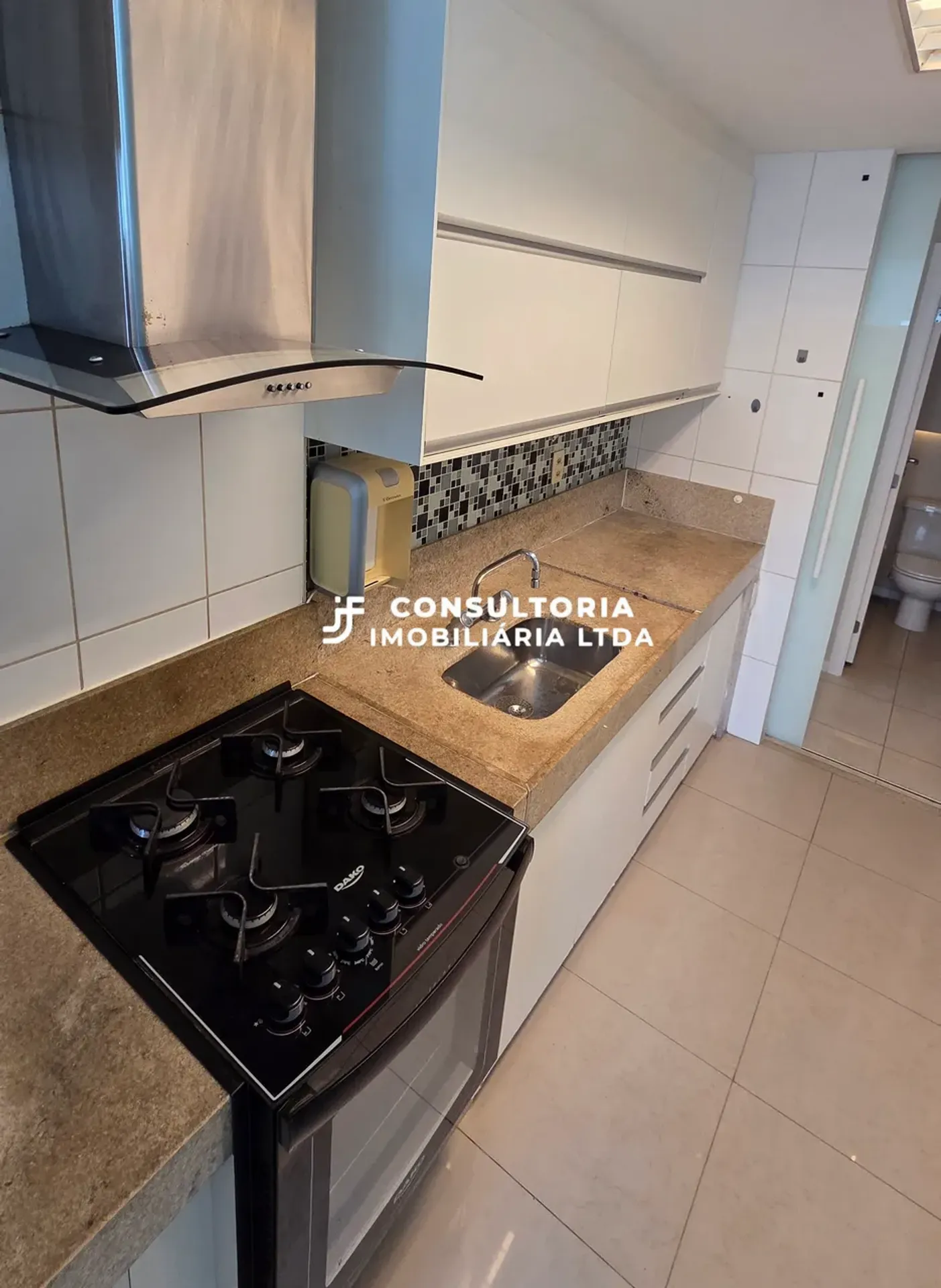 3-bedroom apartment in a building with a sauna — photo 21