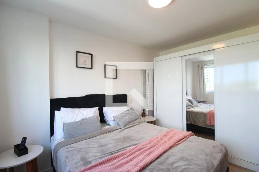 Furnished 79 m² apartment with 2 bedrooms and 2 bathrooms — photo 11