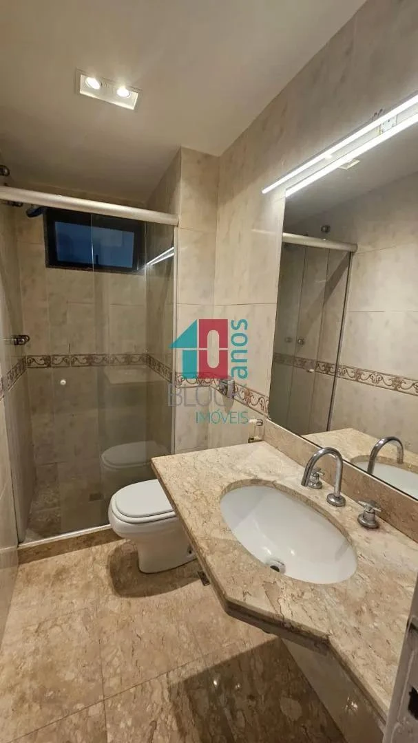 101 m² apartment with 3 bedrooms and a glass balcony — photo 12