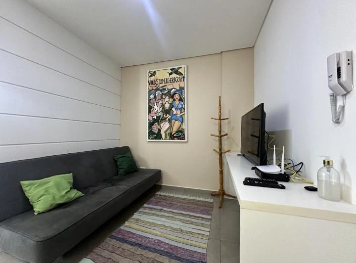 Furnished studio apartment of 35 m², no parking — photo 8