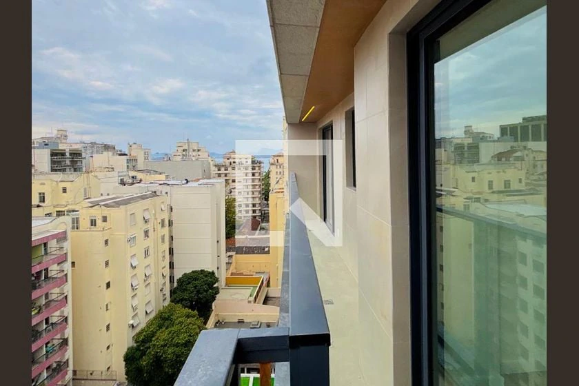 Квартира 155 м² з 4 спальнями та балконом — photo 21