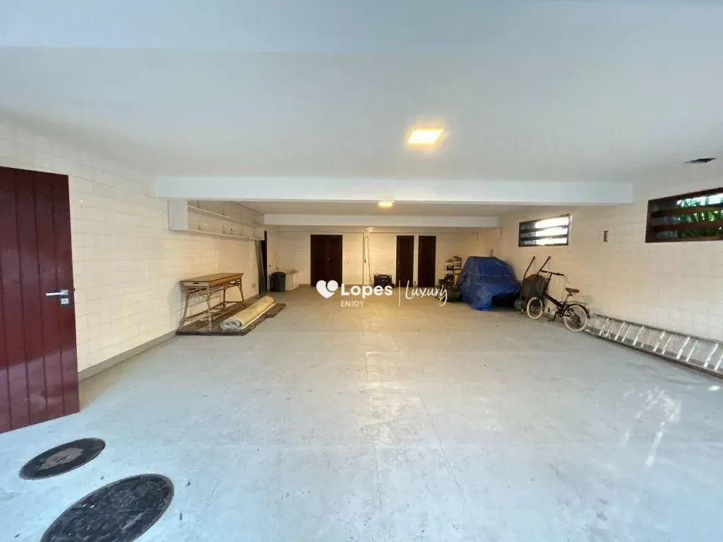 House with 5 en-suite bedrooms and an open gas kitchen — photo 60
