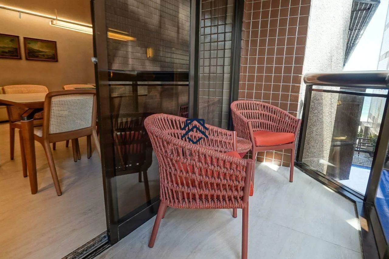 Furnished apartment with 2 bedrooms and a balcony — photo 18