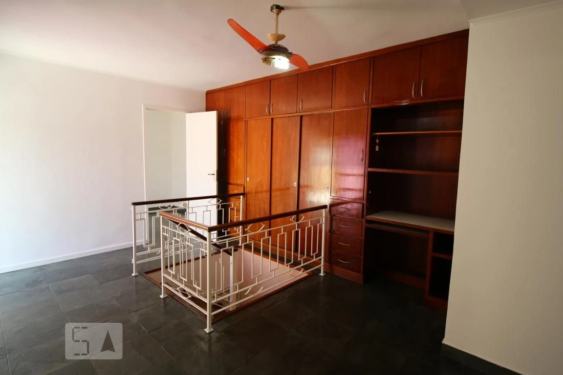 Apartamento sin muebles con 3 dormitorios y 2 baños — photo 33