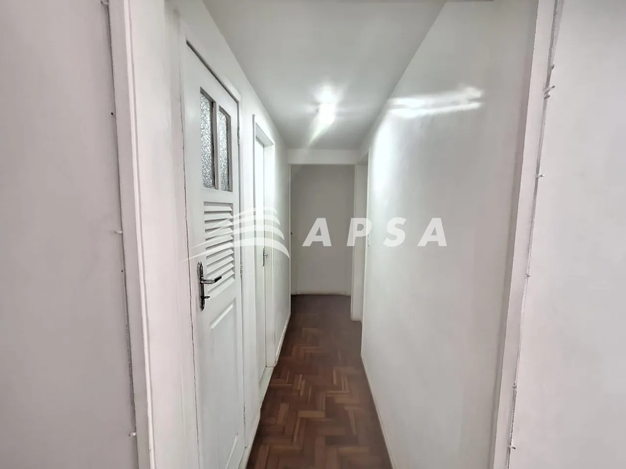 Rental apartment with 3 bedrooms and 2 bathrooms — photo 17