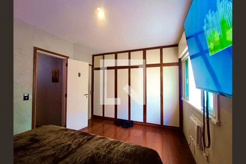 127 m² apartment with 3 en-suite bedrooms and balcony — photo 27