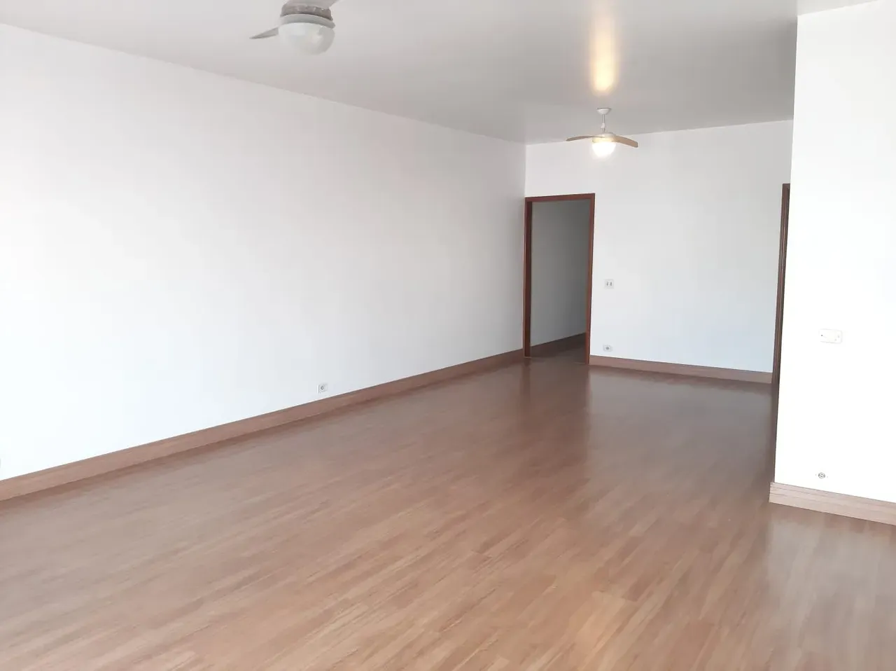 3-bedroom apartment with a home office — photo 21