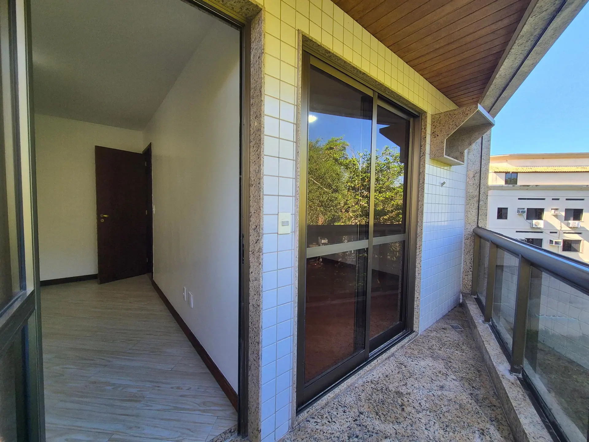 Apartamento mobiliado com 2 quartos e varanda — photo 12