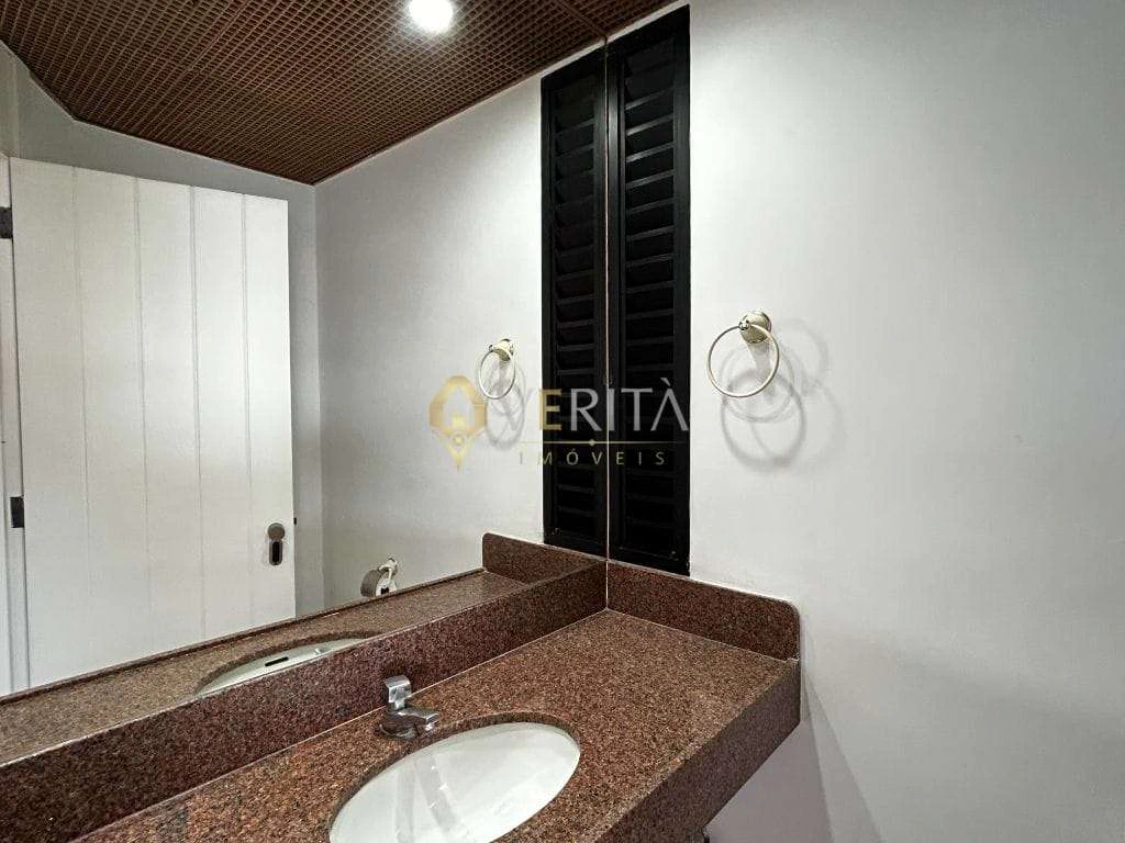 4-bedroom apartment with 4 en-suite baths and 380 m² — photo 6