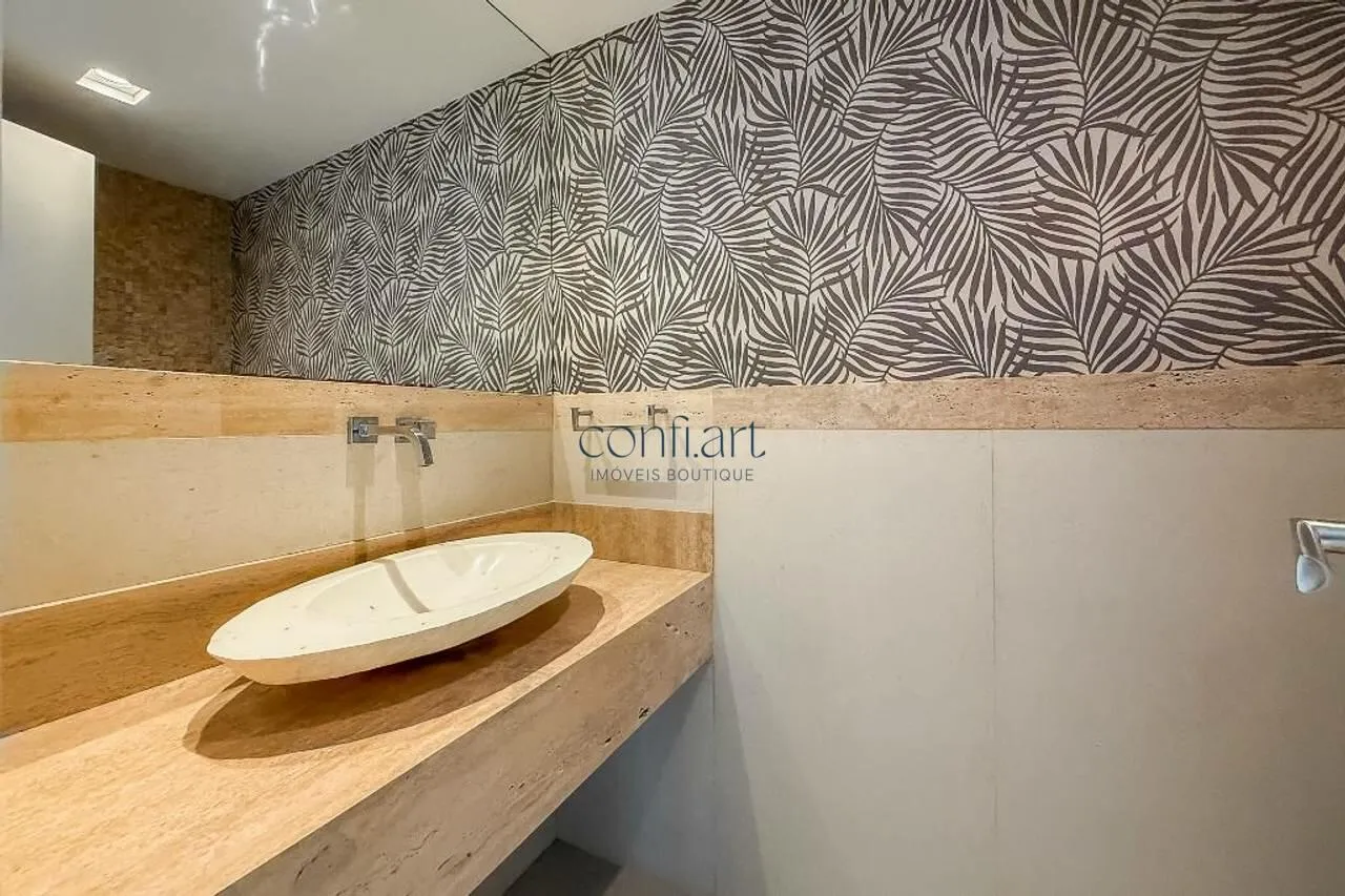 Apartamento, 300 m², com jacuzzi — photo 21