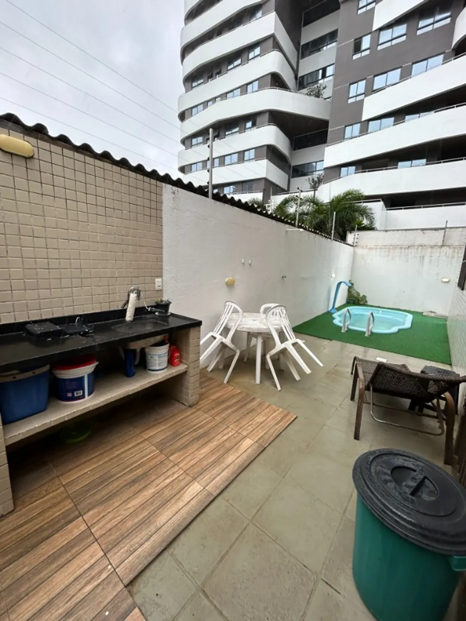 2-bedroom apartment with a washing machine in João Pessoa — photo 8