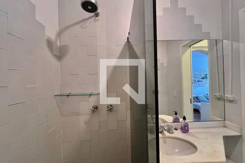 Apartamento mobiliado de 60 m² com 2 quartos e 2 banheiros — photo 23