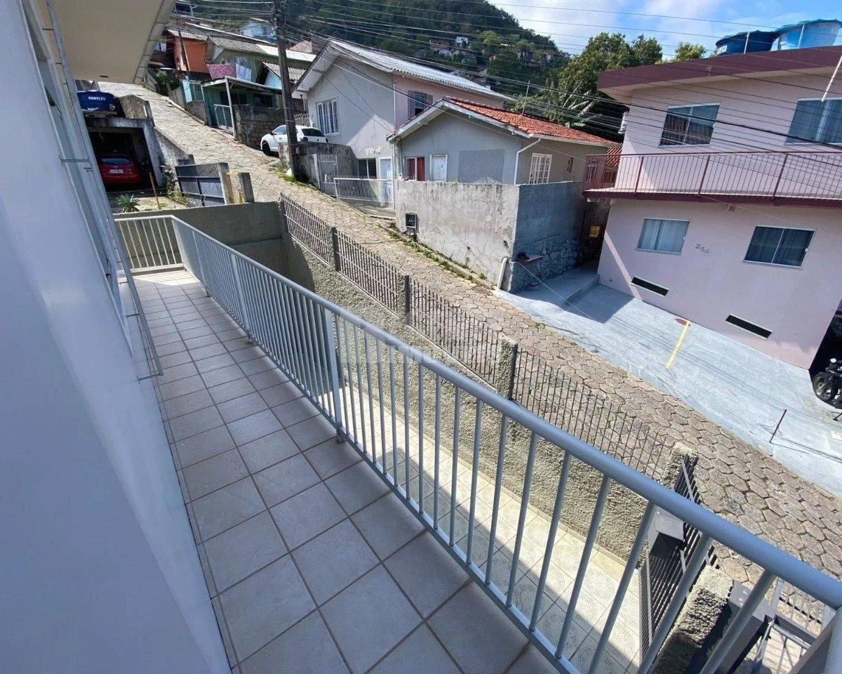 Water view in a 3-bedroom house, 173 m² — photo 6