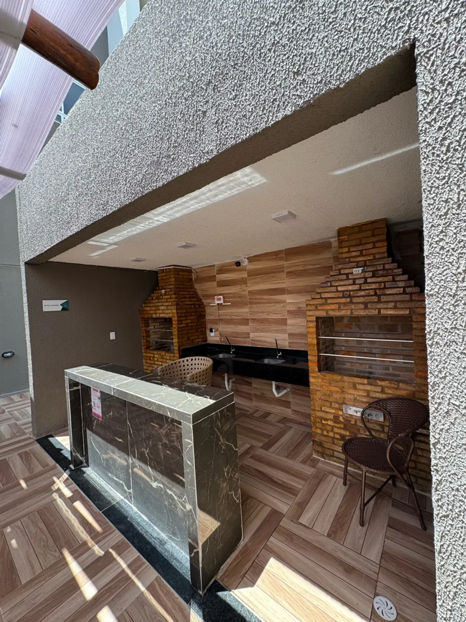 Квартира с 2 спальнями, в доме есть тренажёрный зал — photo 16